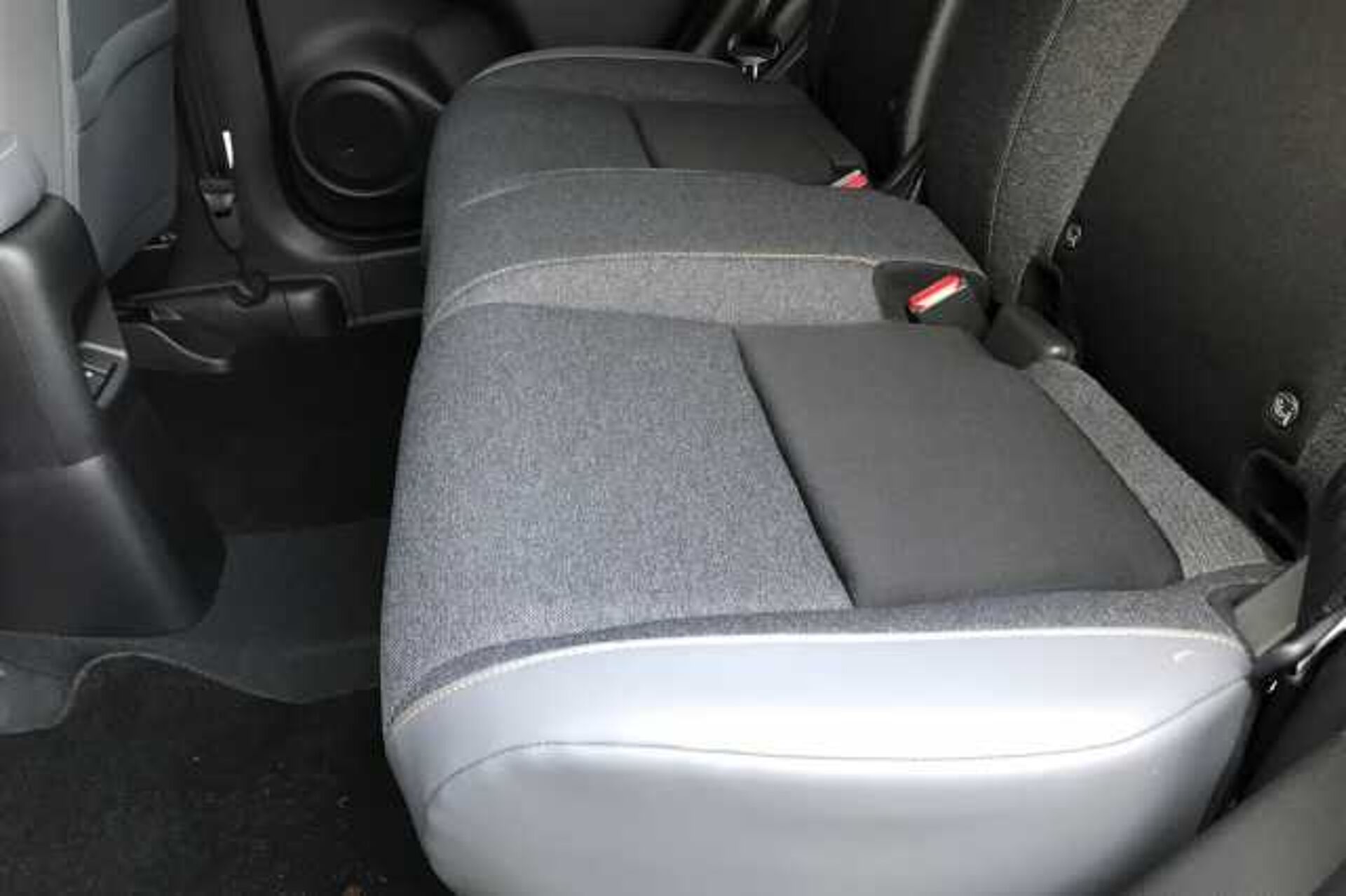 Honda Jazz e:HEV 1.5 i-MMD Hybrid Advance Sport 5dr eCVT 