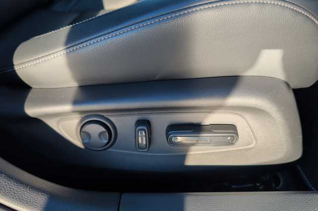 Honda Civic e:HEV 2.0 eHEV Advance 5dr CVT 