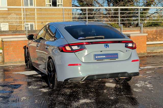 Honda Civic e:HEV 2.0 eHEV Advance 5dr CVT 