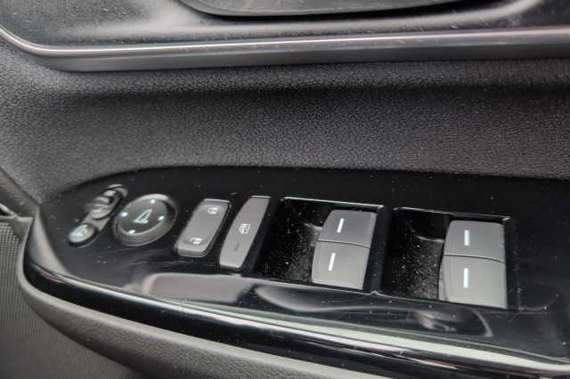 Honda CR-V Hybrid 2.0 i-MMD Hybrid SE 2WD 5dr eCVT 