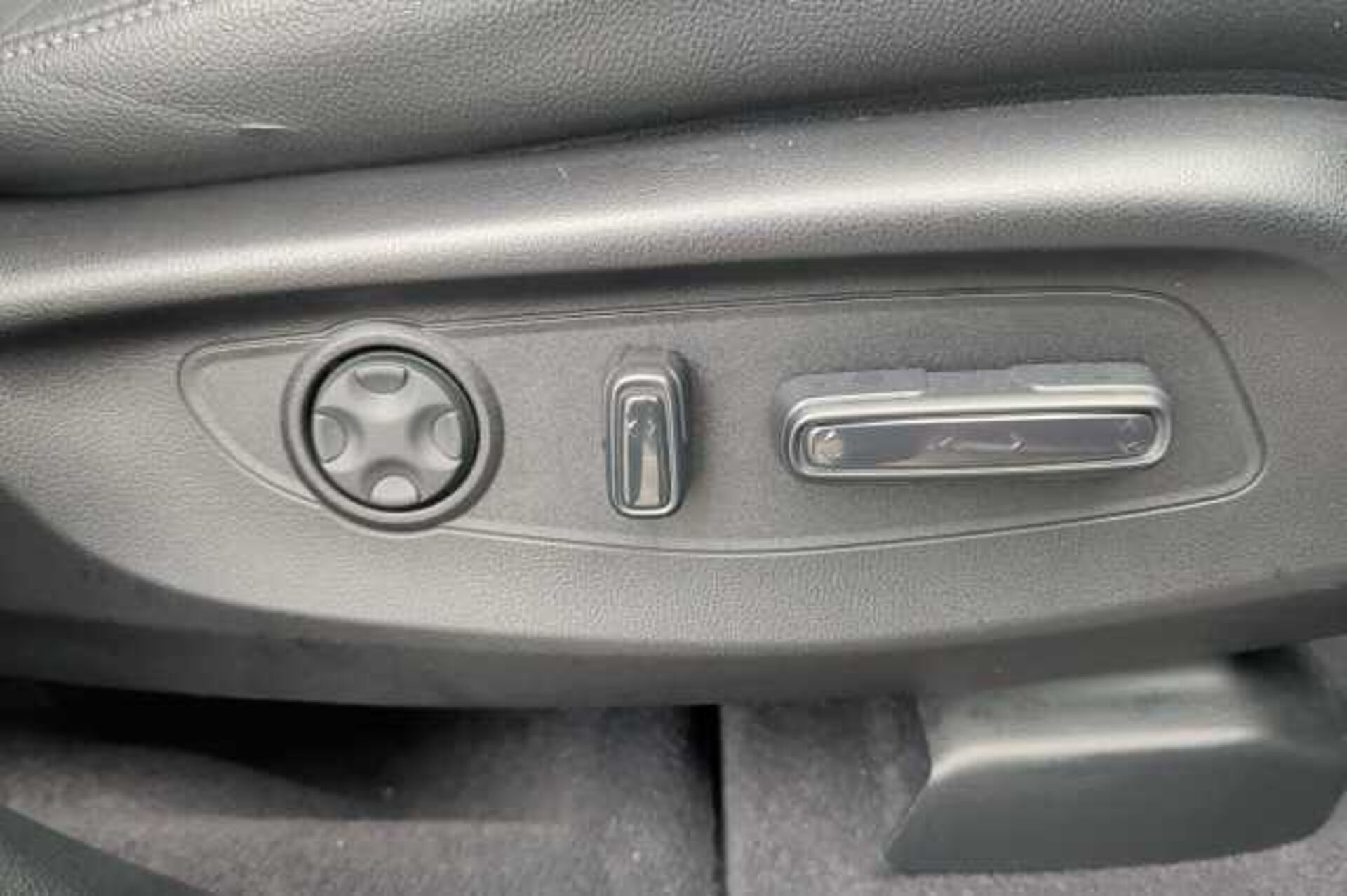 Honda CR-V e:HEV 2.0 eHEV Elegance 5dr eCVT 