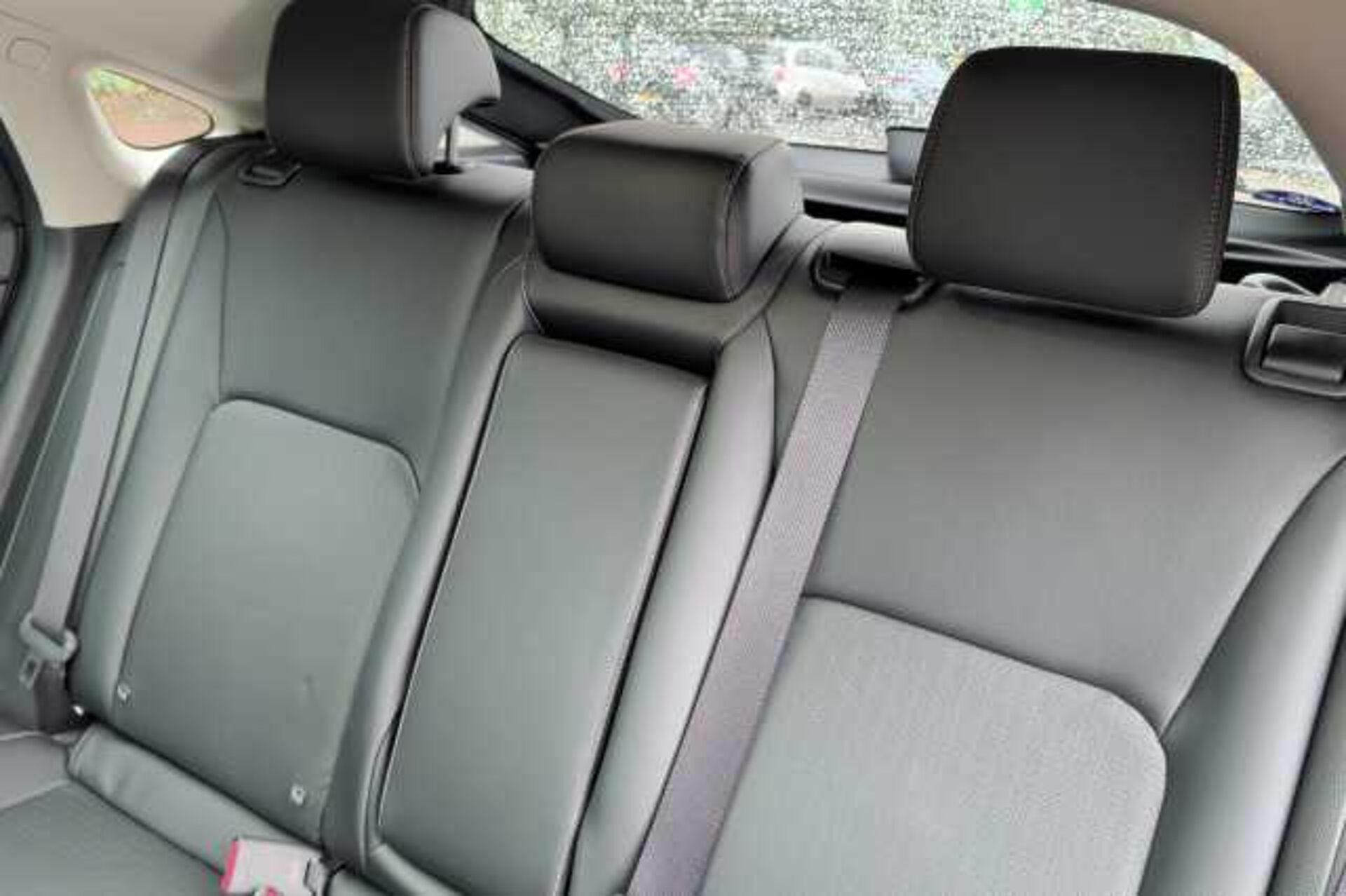 Honda Civic e:HEV 2.0 eHEV Advance 5dr CVT 