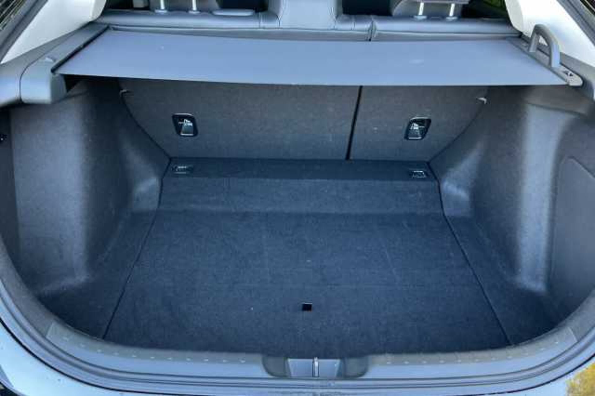 Honda Civic e:HEV 2.0 eHEV Advance 5dr CVT 