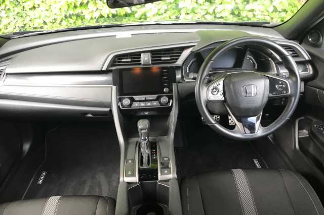 Honda Civic 1.0 VTEC Turbo 126 SR 5dr CVT 