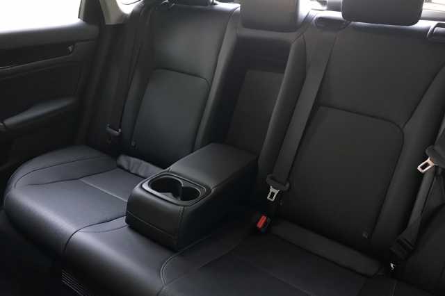 Honda Civic e:HEV 2.0 eHEV Advance 5dr CVT 