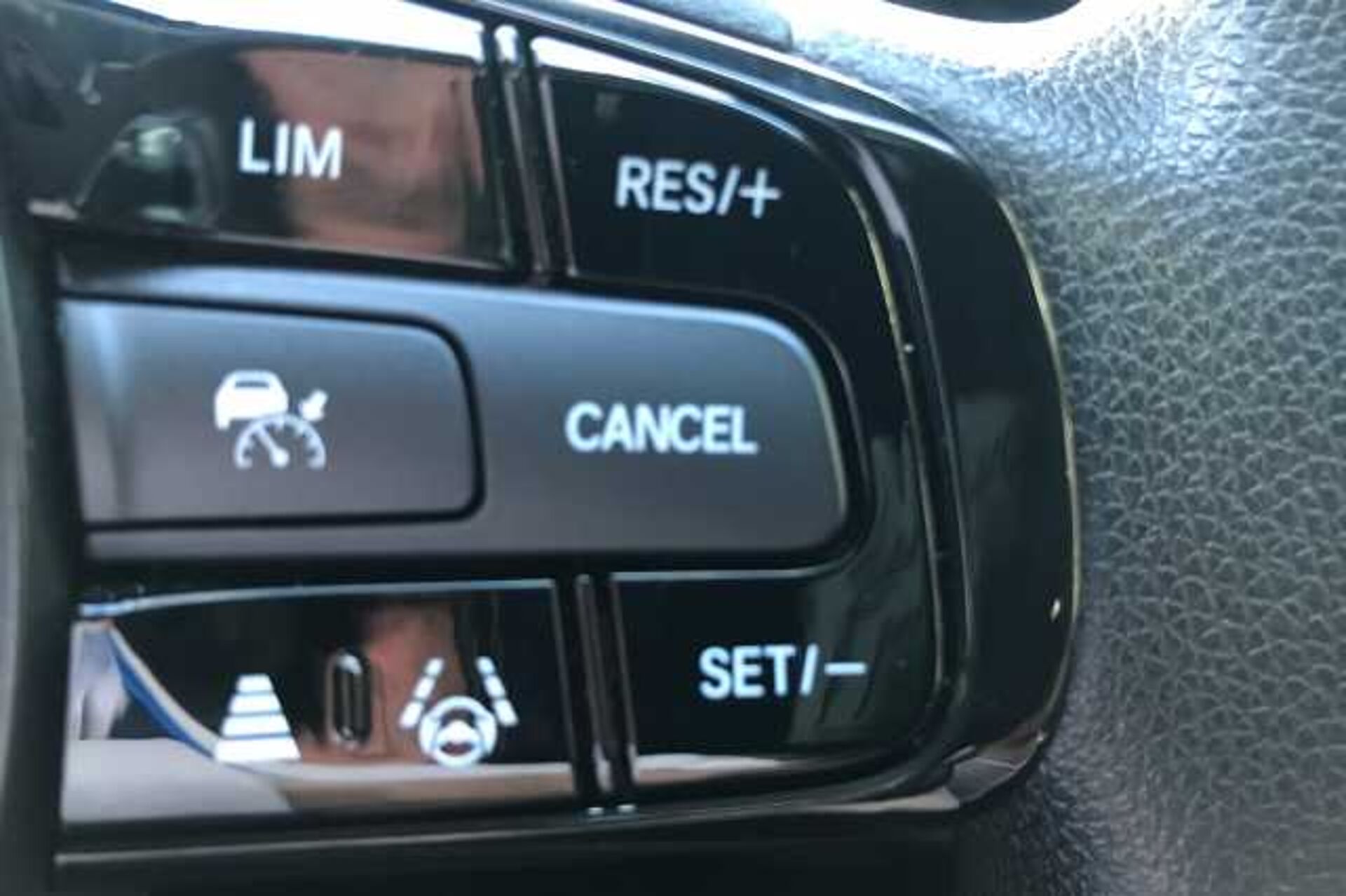 Honda HR-V Hybrid 1.5 eHEV Elegance 5dr CVT 