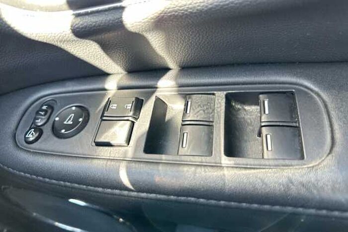 Honda HR-V 1.5 i-VTEC EX CVT 5dr 