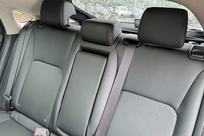 Honda Civic e:HEV 2.0 eHEV Advance 5dr CVT 