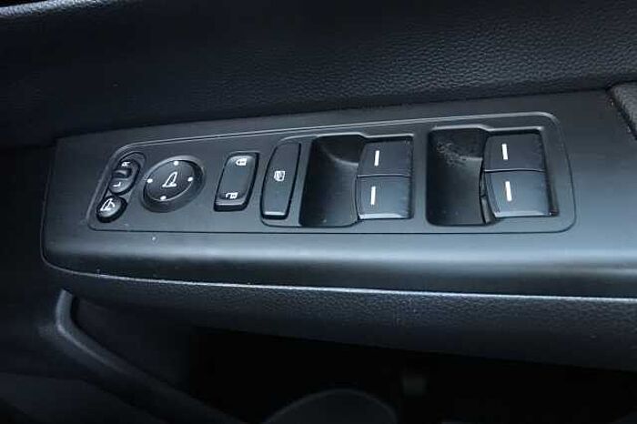 Honda CR-V e:HEV 2.0 eHEV Elegance 5dr eCVT 