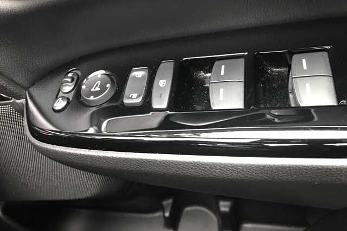 Honda CR-V Hybrid 2.0 i-MMD Hybrid SR 5dr eCVT 