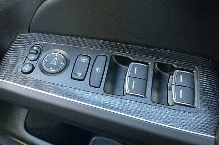 Honda Civic e:HEV 2.0 eHEV Advance 5dr CVT 