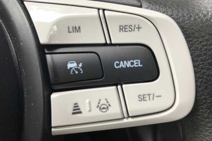 Honda Jazz Hybrid 1.5 i-MMD Hybrid SR 5dr eCVT 