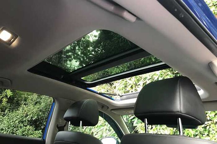Honda Civic e:HEV 2.0 eHEV Advance 5dr CVT 