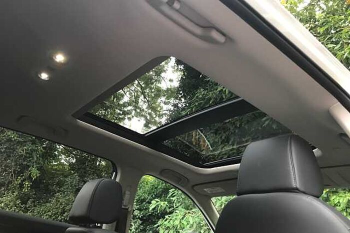 Honda CR-V e:HEV 2.0 eHEV Elegance 5dr eCVT 