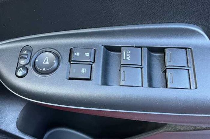 Honda Jazz 1.3 i-VTEC SE Navi 5dr 