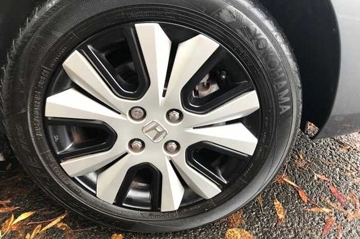 Honda HR-V Hybrid 1.5 i-MMD Hybrid SR 5dr eCVT 