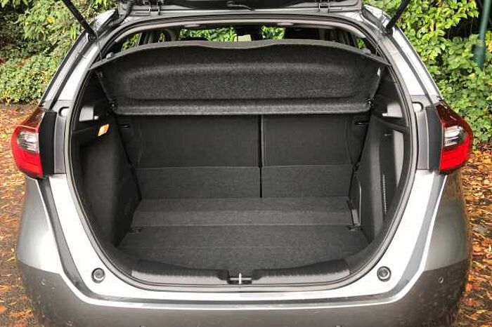 Honda HR-V Hybrid 1.5 i-MMD Hybrid SR 5dr eCVT 